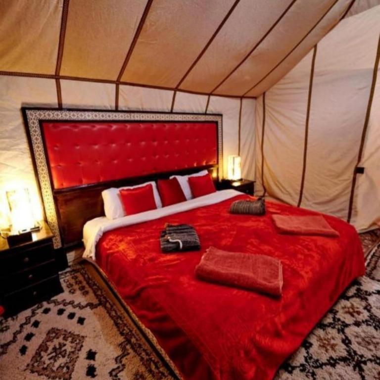Best Desert Luxury Camp 梅尔祖卡 外观 照片